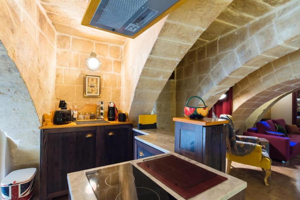 Heritage Apartment Valletta Bagian luar foto