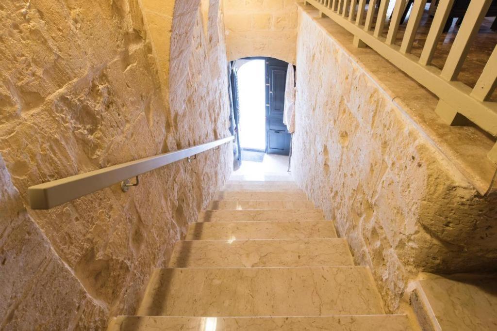 Heritage Apartment Valletta Bagian luar foto