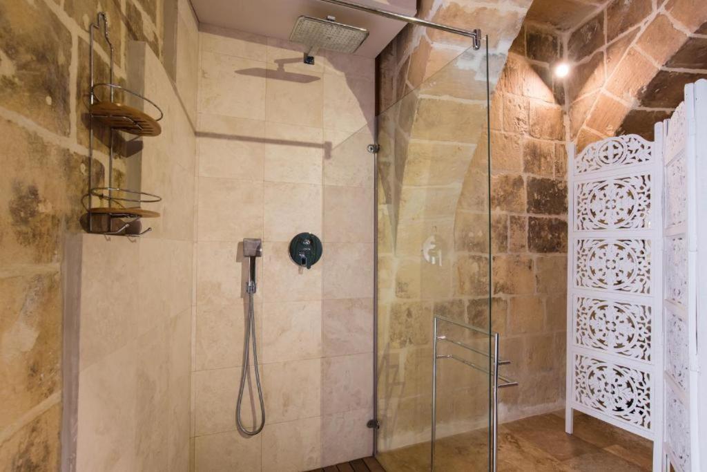 Heritage Apartment Valletta Bagian luar foto