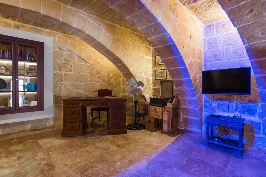 Heritage Apartment Valletta Bagian luar foto